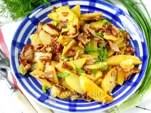 Фото блюда: Жареные рыжики с картошкой