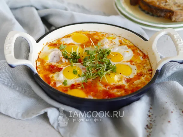 Фото блюда: Шакшука с перепелиными яйцами