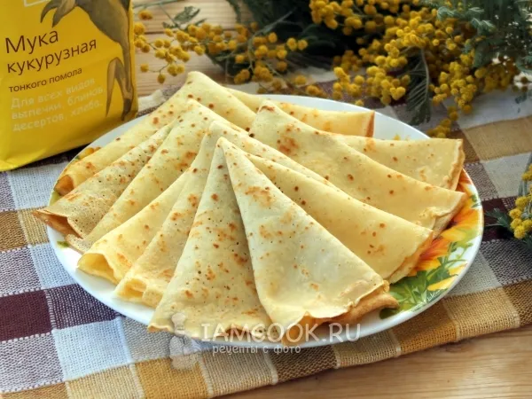 Фото готового блюда: Блины из кукурузной муки на сыворотке