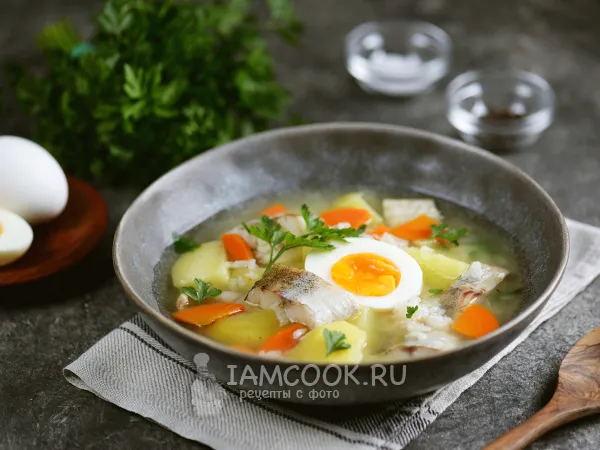 Фото блюда: Рыбный суп из минтая с рисом (уха)