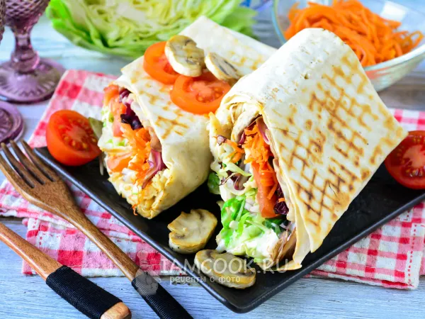Фото блюда: Шаурма с курицей и грибами