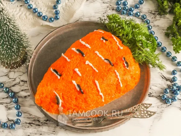 Фото блюда: Салат «Морковка» с ветчиной на Новый год Кролика