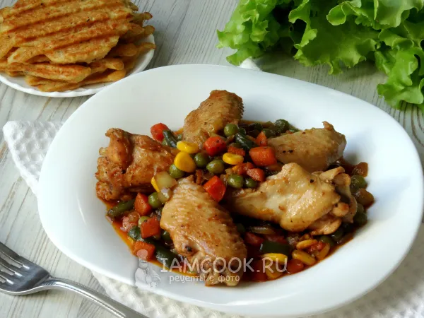 Фото блюда: Мексиканская смесь с курицей на сковороде