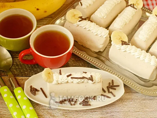 Фото готового блюда: Муссовые пирожные с бананом