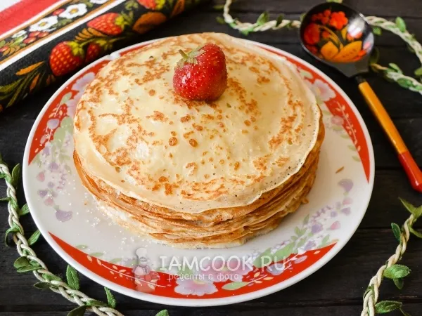 Фото блюда: Тонкие дрожжевые блины на молоке