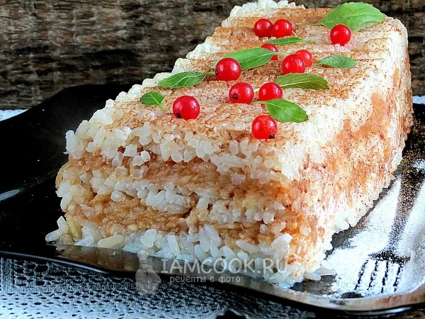 Фото блюда: Рисовая запеканка с яблоками и корицей