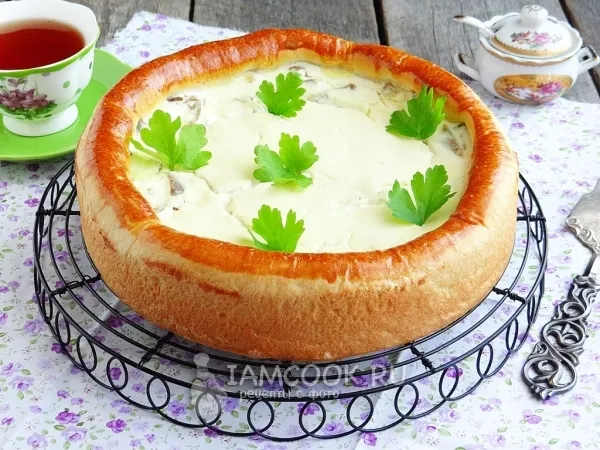 Фото готового блюда: Пирог с солеными волнушками