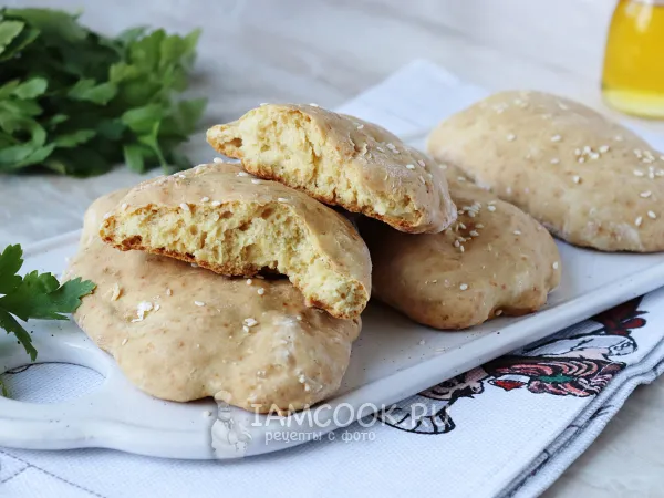 Фото готового блюда: Лепешки на сыворотке в духовке