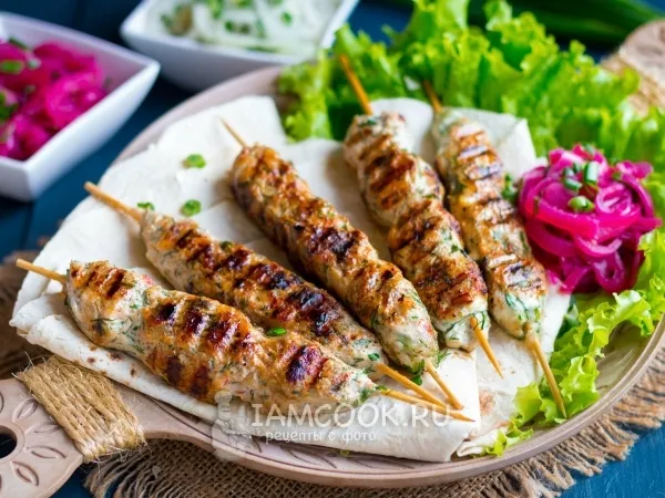 Фото готового блюда: Люля-кебаб из курицы