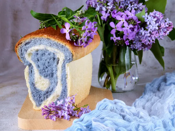 Фото готового блюда: Хлеб «Волшебный синий завиток»