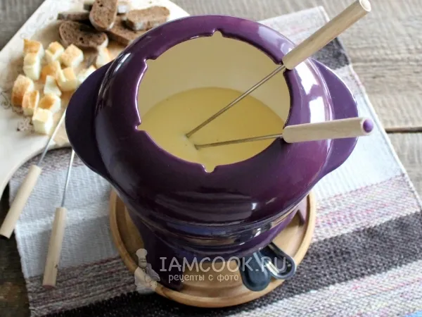 Фото блюда: Сырное фондю без вина