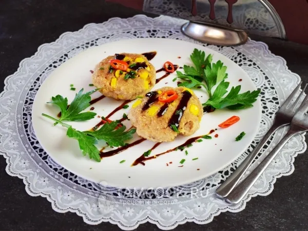 Фото блюда: Котлеты из консервированного тунца и кукурузы