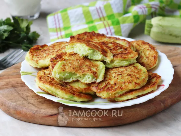 Фото блюда: Оладьи из кабачков на молоке