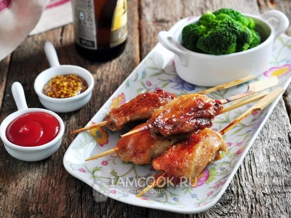 Фото блюда: Шашлык из курицы в духовке на шпажках