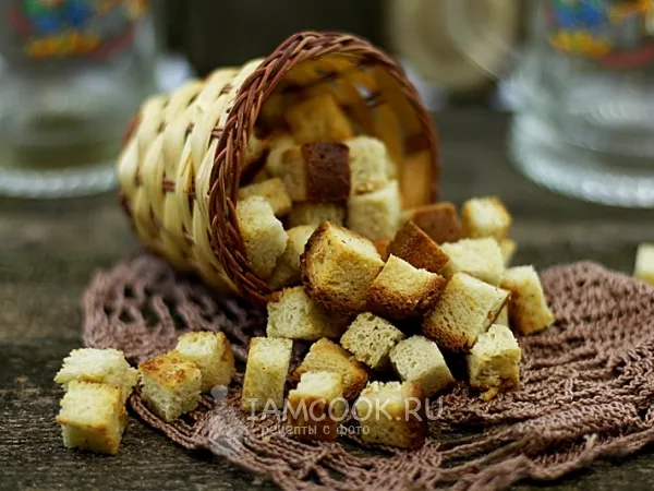 Фото блюда: Сухарики чесночные