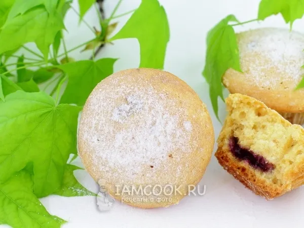 Фото готового блюда: Маффины с вареньем