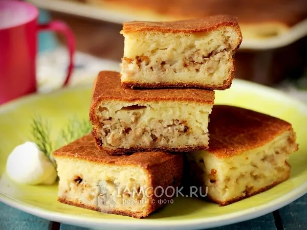 Фото готового блюда: Заливной пирог с мясом