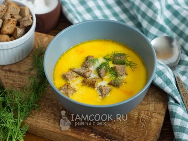 Фото блюда: Сырный суп с жареной вермишелью