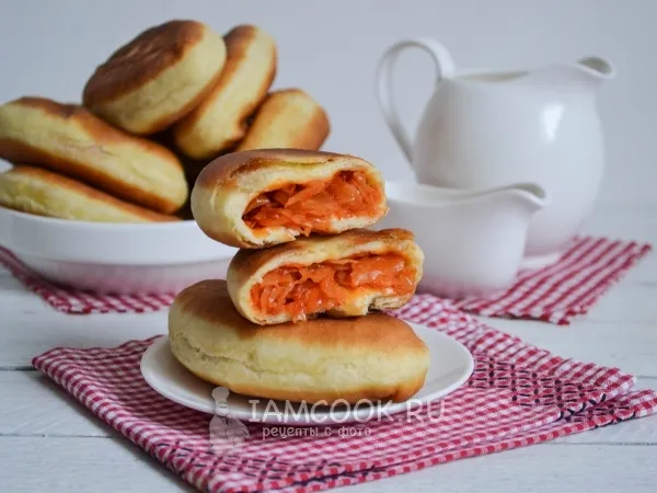 Фото готового блюда: Быстрые пирожки за 10 минут