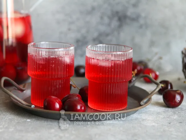 Фото блюда: Компот из яблок и черешни