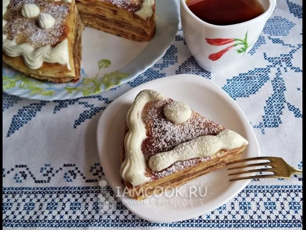 Фото готового блюда: Блинный торт со сметанным кремом