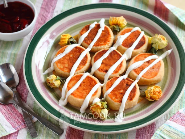 Фото готового блюда: Сырники с гречневой мукой