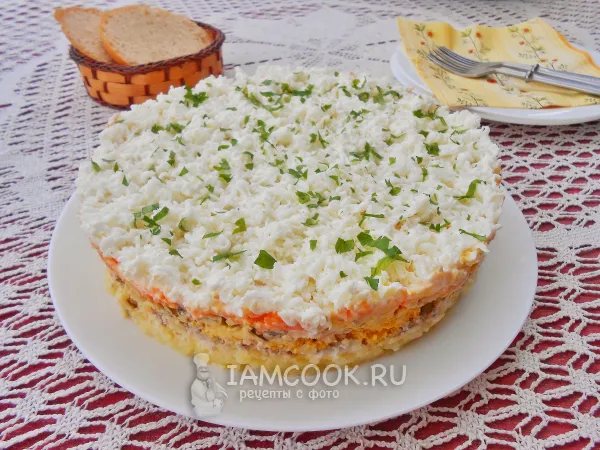 Фото блюда: Салат «Мимоза» с солёными огурцами