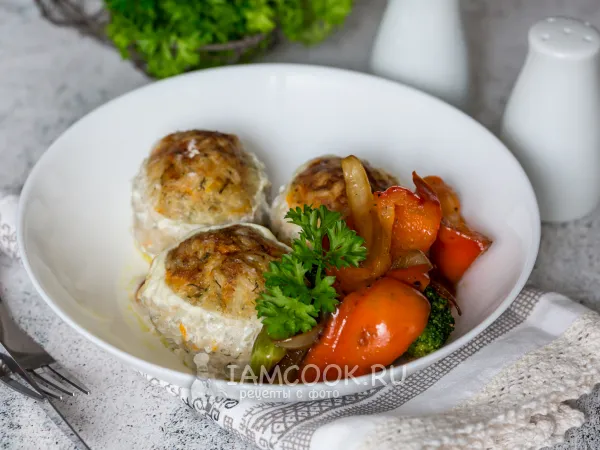 Фото готового блюда: Тефтели в молоке в духовке