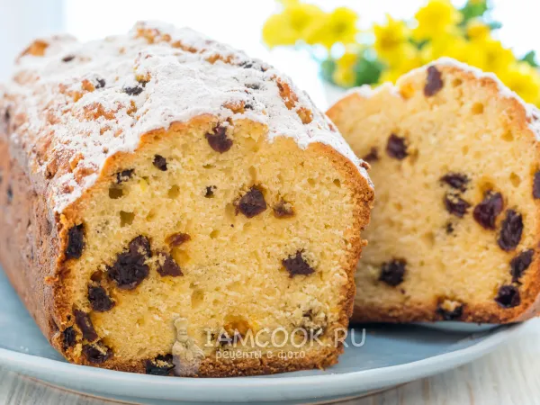 Фото готового блюда: Творожный кекс с изюмом