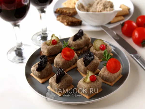 Фото блюда: Канапе с паштетом