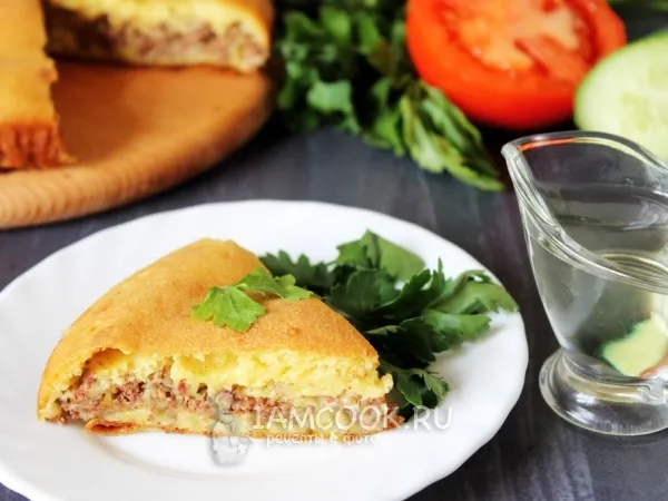 Фото готового блюда: Пирог с куриной печенью