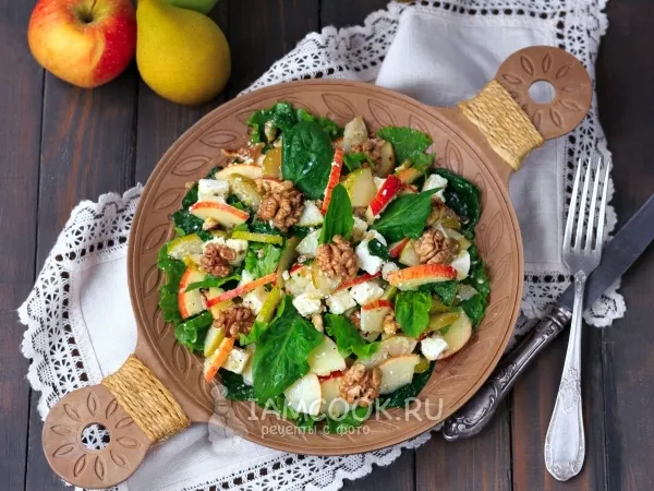 Фото блюда: Грушево-яблочный салат с сыром фета