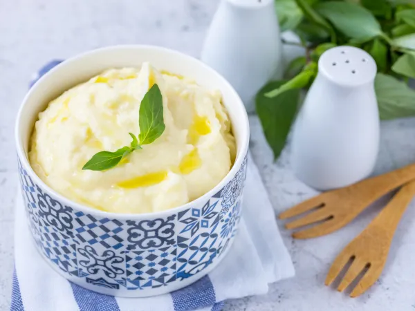 Фото готового блюда: Картофельное пюре со сливками и маслом