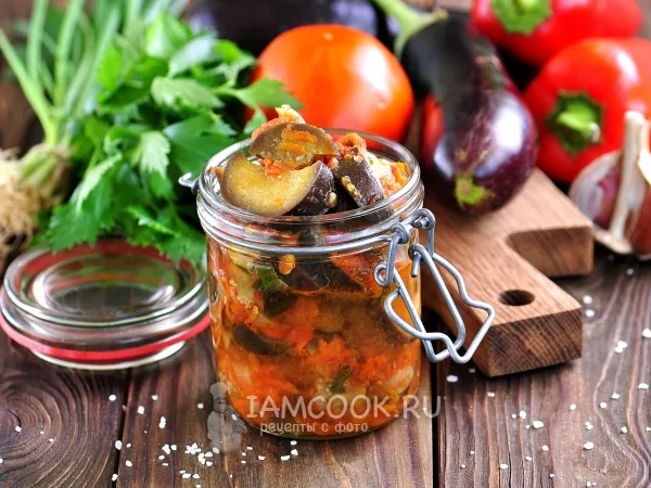 Фото блюда: Баклажаны тушеные с помидорами и чесноком