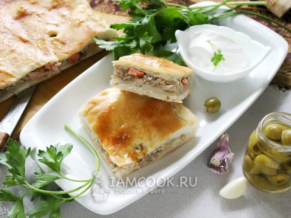 Фото блюда: Пирог с горбушей и рисом (из дрожжевого теста)