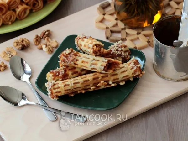 Фото готового блюда: Трубочки со сгущенкой