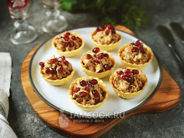 Фото готового блюда: Тарталетки с паштетом