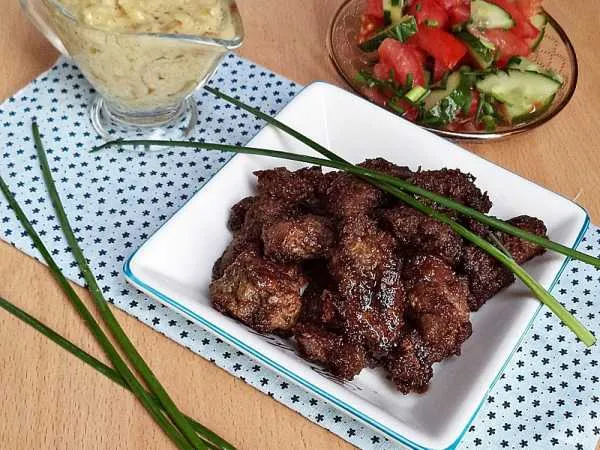 Фото блюда: Куриная печень в сметанно-горчичном соусе