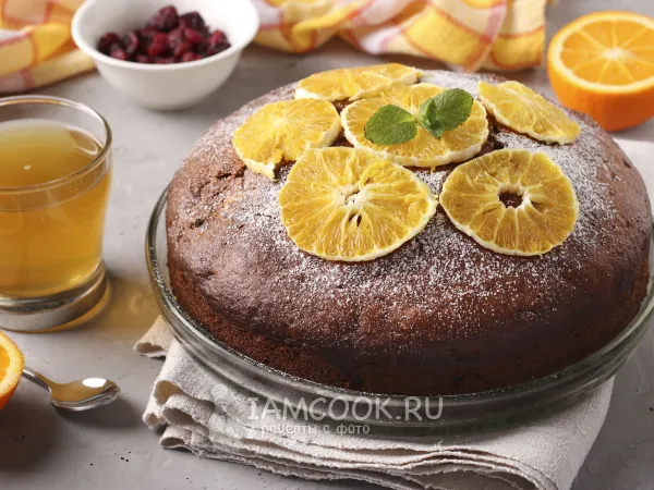 Фото готового блюда: Постный апельсиновый пирог с вяленой клюквой