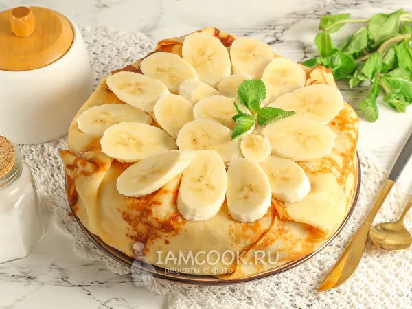 Фото блюда: Блинный торт с заварным кремом и бананами