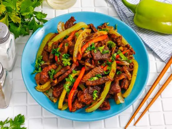 Фото готового блюда: Говядина по-сычуаньски