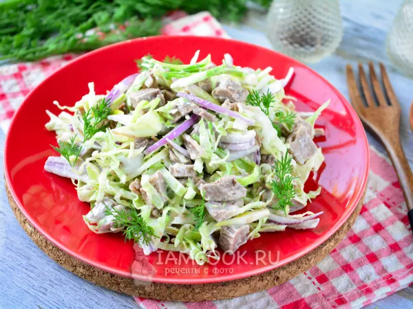 Фото готового блюда: Салат с говядиной и капустой