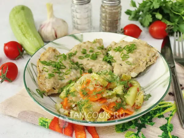 Фото блюда: Фарш на овощной подушке