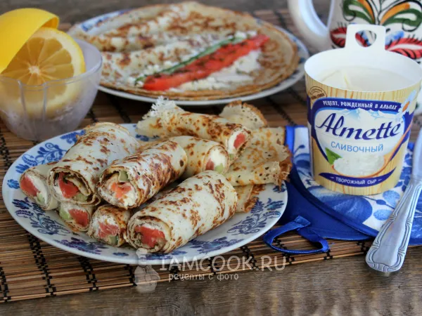 Фото блюда: Блины с семгой и сливочным сыром