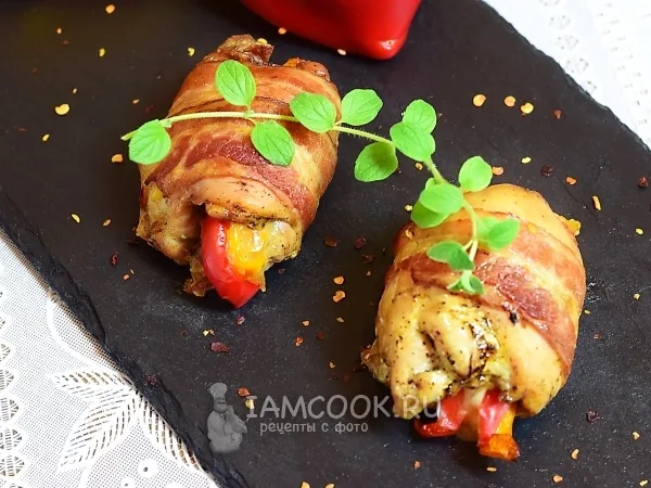 Фото блюда: Куриные рулетики с болгарским перцем и моцареллой
