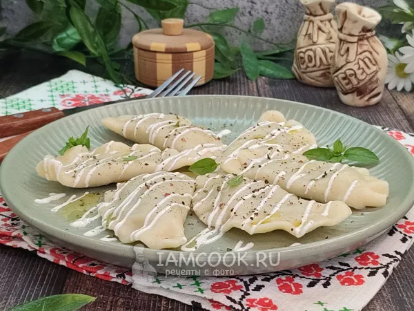 Фото блюда: Вареники с черемшой