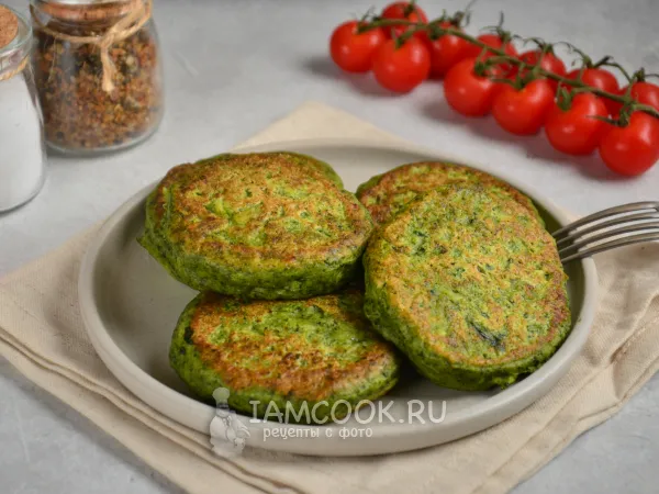 Фото готового блюда: Котлеты из брокколи и шпината