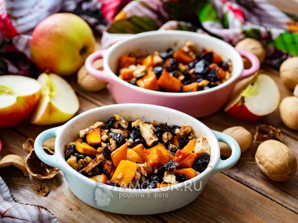 Фото блюда: Тыква с черносливом в духовке