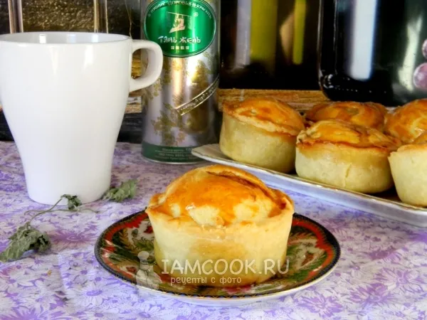 Фото готового блюда: Мини-пай с мясом