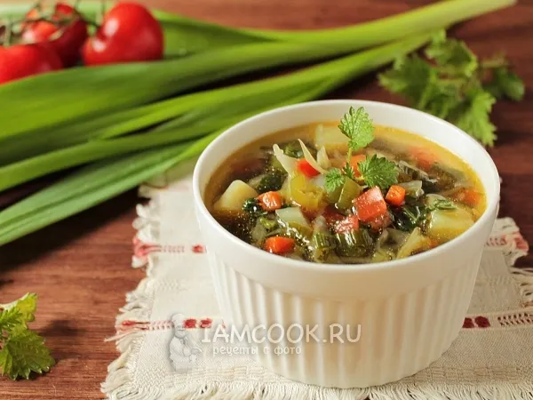 Фото блюда: Постные зелёные щи с крапивой и китайским чесноком